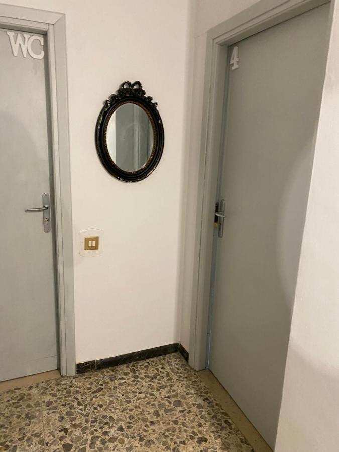 Hotel Live In Pisa - 250M Dalla Stazione Centrale Di Pise Extérieur photo